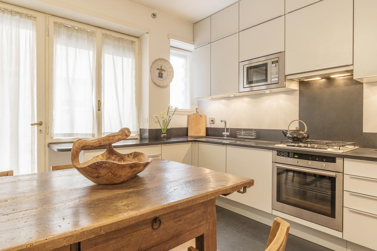 Micheli 4Pax Apartment With Terrace Rom Exterior foto